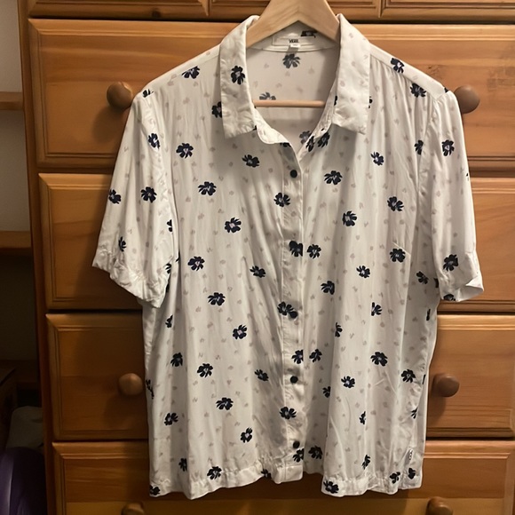 Vans Button Down Shirt - Picture 4 of 8